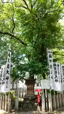 闇之森八幡社の末社・摂社
