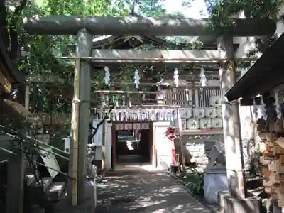 子安神社の鳥居