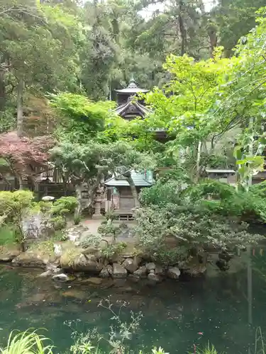 横山不動尊の庭園