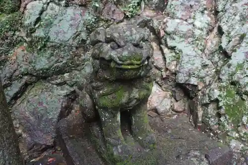 橿森神社の狛犬