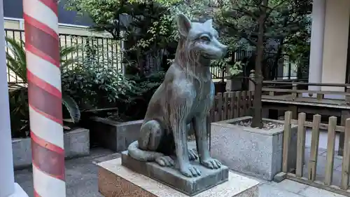 宮益御嶽神社の狛犬