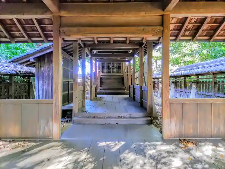 皇大明神社(中牧)の本殿・本堂