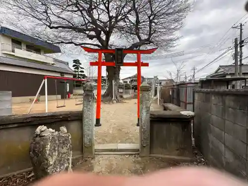 年神社の鳥居