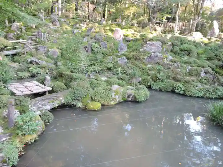 西明寺(滋賀県)
