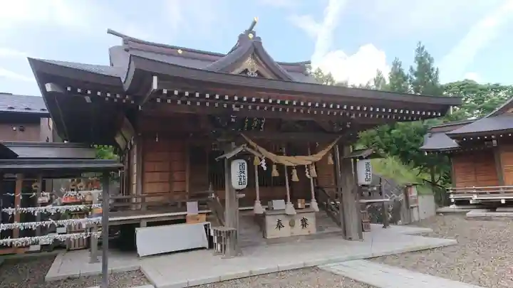 熊野三社の本殿・本堂