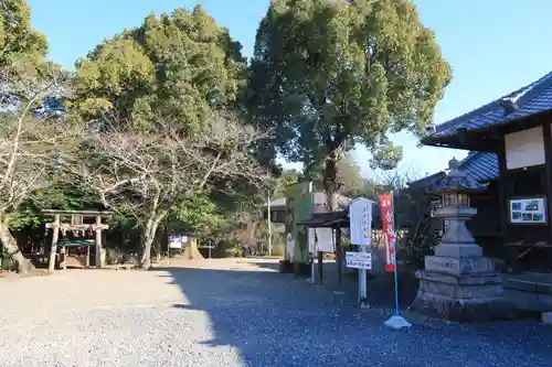 丹生官省符神社の建物その他