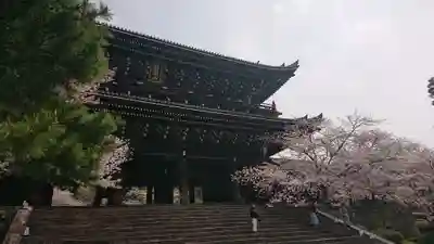 知恩院の山門・神門