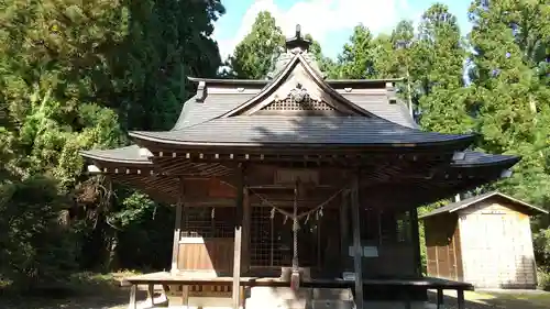 十二所神社の本殿・本堂