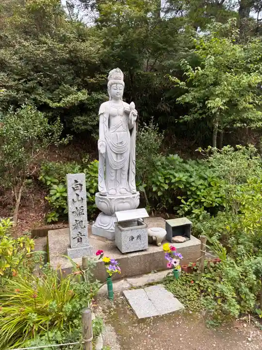 六甲山神社の仏像