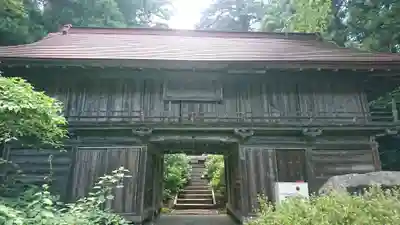 斗蔵山神社の山門・神門