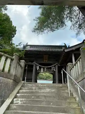一之宮神社の山門・神門