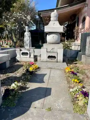 中台寺の{uncategorized: "未分類", other: "その他", undefined: "問題あり", building: "その他建物", grave: "お墓", sacred_gate: "鳥居", guardian: "狛犬", statue: "像", buddha: "仏像", history: "歴史", nature: "自然", garden: "庭園", animal: "動物", pagoda: "塔", temizu: "手水舎", mountain_gate: "山門・神門", sanctuary: "本殿・本堂", subordinate: "末社・摂社", art: "芸術", scenery: "景色", jizo: "地蔵", ema: "絵馬", goshuin: "御朱印", omikuji: "おみくじ", items: "授与品その他", amulet: "お守り", goshuincho: "御朱印帳", eats: "食事", festival: "お祭り", votive_dance: "神楽", shichigosan: "七五三参", wedding: "結婚式", experience: "体験その他", initially: "初詣", around: "周辺", anti_infection: "感染症対策"}