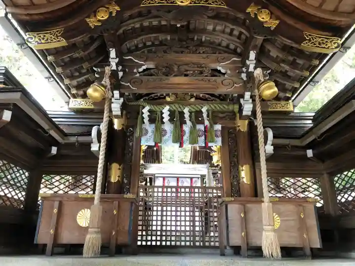建部大社の{uncategorized: "未分類", other: "その他", undefined: "問題あり", building: "その他建物", grave: "お墓", sacred_gate: "鳥居", guardian: "狛犬", statue: "像", buddha: "仏像", history: "歴史", nature: "自然", garden: "庭園", animal: "動物", pagoda: "塔", temizu: "手水舎", mountain_gate: "山門・神門", sanctuary: "本殿・本堂", subordinate: "末社・摂社", art: "芸術", scenery: "景色", jizo: "地蔵", ema: "絵馬", goshuin: "御朱印", omikuji: "おみくじ", items: "授与品その他", amulet: "お守り", goshuincho: "御朱印帳", eats: "食事", festival: "お祭り", votive_dance: "神楽", shichigosan: "七五三参", wedding: "結婚式", experience: "体験その他", initially: "初詣", around: "周辺", anti_infection: "感染症対策"}