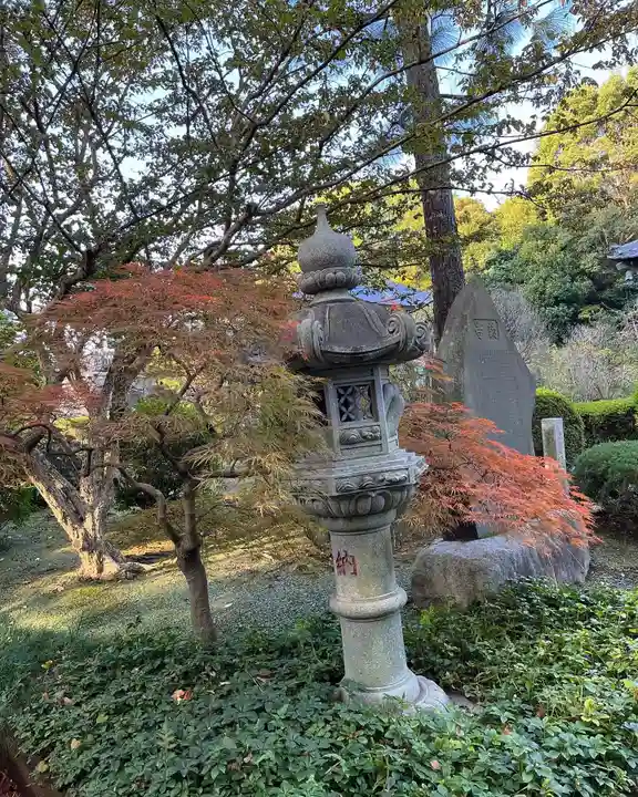 天台宗 長窪山 正覚寺の庭園