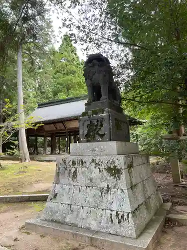 野田神社の狛犬