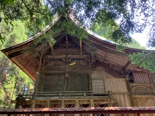 涼ケ岡八幡神社の本殿