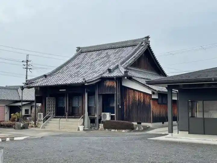 厳浄寺の{uncategorized: "未分類", other: "その他", undefined: "問題あり", building: "その他建物", grave: "お墓", sacred_gate: "鳥居", guardian: "狛犬", statue: "像", buddha: "仏像", history: "歴史", nature: "自然", garden: "庭園", animal: "動物", pagoda: "塔", temizu: "手水舎", mountain_gate: "山門・神門", sanctuary: "本殿・本堂", subordinate: "末社・摂社", art: "芸術", scenery: "景色", jizo: "地蔵", ema: "絵馬", goshuin: "御朱印", omikuji: "おみくじ", items: "授与品その他", amulet: "お守り", goshuincho: "御朱印帳", eats: "食事", festival: "お祭り", votive_dance: "神楽", shichigosan: "七五三参", wedding: "結婚式", experience: "体験その他", initially: "初詣", around: "周辺", anti_infection: "感染症対策"}