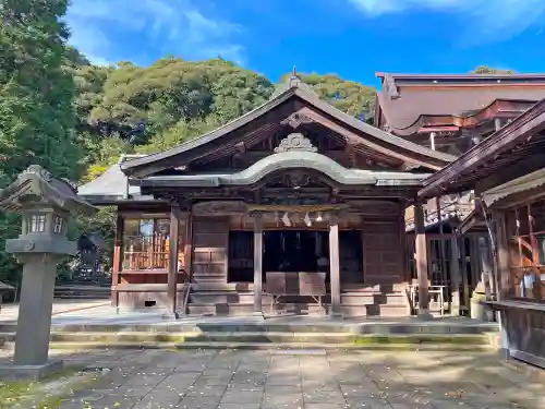 平濱八幡宮の本殿