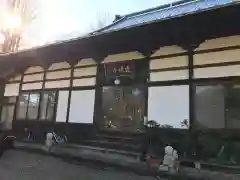 建明寺の本殿