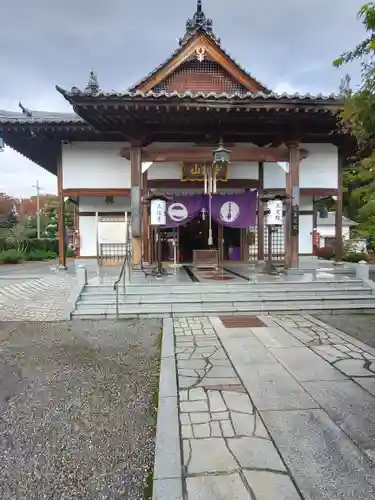 大信寺の本殿・本堂