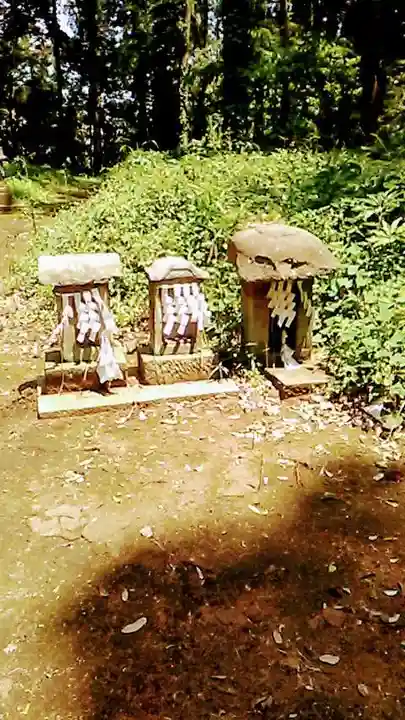 六所神社の末社・摂社