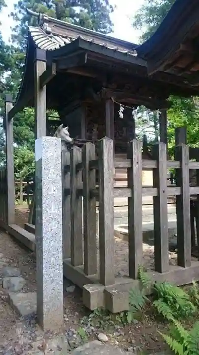 武蔵御嶽神社の末社・摂社