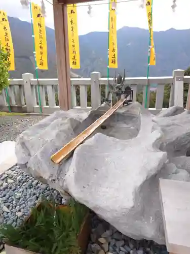 丹生川上神社（上社）の手水舎