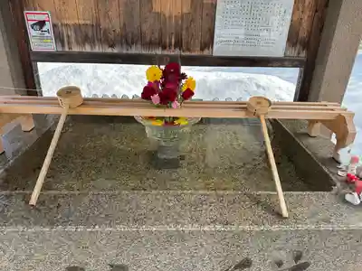 新川神社の手水舎