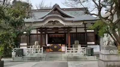 鳥越神社の本殿・本堂