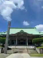 総持寺の{uncategorized: "未分類", other: "その他", undefined: "問題あり", building: "その他建物", grave: "お墓", sacred_gate: "鳥居", guardian: "狛犬", statue: "像", buddha: "仏像", history: "歴史", nature: "自然", garden: "庭園", animal: "動物", pagoda: "塔", temizu: "手水舎", mountain_gate: "山門・神門", sanctuary: "本殿・本堂", subordinate: "末社・摂社", art: "芸術", scenery: "景色", jizo: "地蔵", ema: "絵馬", goshuin: "御朱印", omikuji: "おみくじ", items: "授与品その他", amulet: "お守り", goshuincho: "御朱印帳", eats: "食事", festival: "お祭り", votive_dance: "神楽", shichigosan: "七五三参", wedding: "結婚式", experience: "体験その他", initially: "初詣", around: "周辺", anti_infection: "感染症対策"}