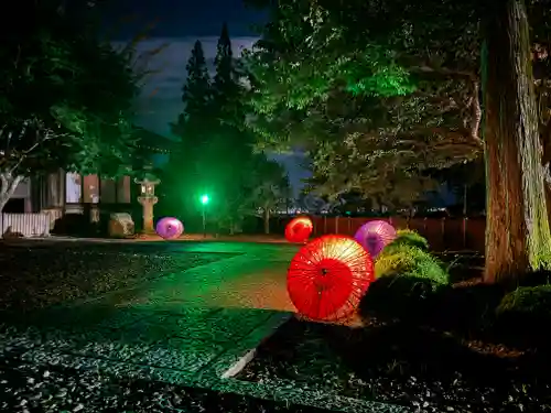 諏訪大社下社秋宮(長野県)