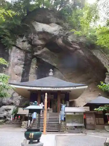 観音院の本殿・本堂