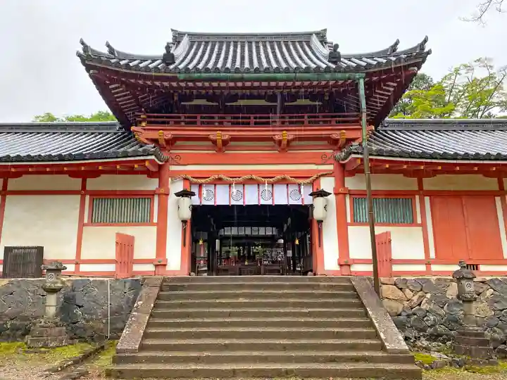 手向山八幡宮の山門・神門