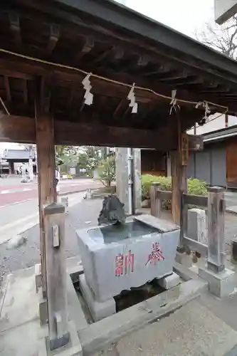 日枝神社の手水