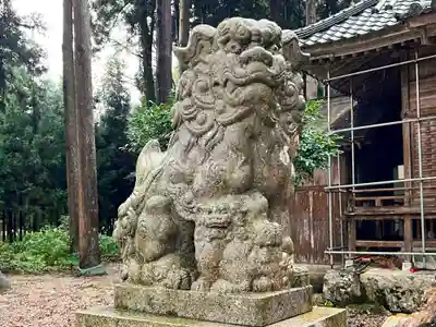 杣山神社の狛犬