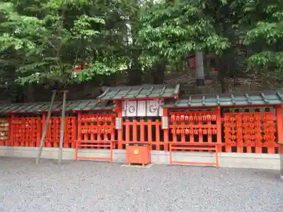 伏見稲荷大社の末社・摂社