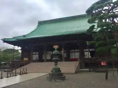 護国寺の本殿・本堂