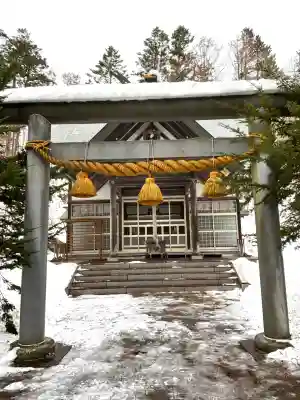 由仁神社(北海道)