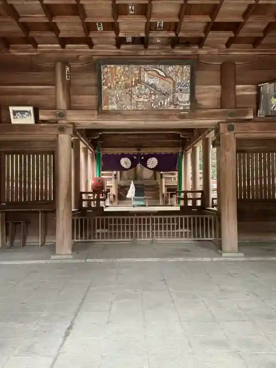 阿波神社の{uncategorized: "未分類", other: "その他", undefined: "問題あり", building: "その他建物", grave: "お墓", sacred_gate: "鳥居", guardian: "狛犬", statue: "像", buddha: "仏像", history: "歴史", nature: "自然", garden: "庭園", animal: "動物", pagoda: "塔", temizu: "手水舎", mountain_gate: "山門・神門", sanctuary: "本殿・本堂", subordinate: "末社・摂社", art: "芸術", scenery: "景色", jizo: "地蔵", ema: "絵馬", goshuin: "御朱印", omikuji: "おみくじ", items: "授与品その他", amulet: "お守り", goshuincho: "御朱印帳", eats: "食事", festival: "お祭り", votive_dance: "神楽", shichigosan: "七五三参", wedding: "結婚式", experience: "体験その他", initially: "初詣", around: "周辺", anti_infection: "感染症対策"}