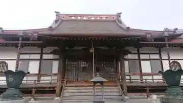 高岑院の本殿・本堂