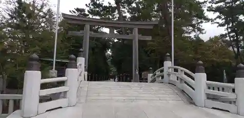 寒川神社の鳥居