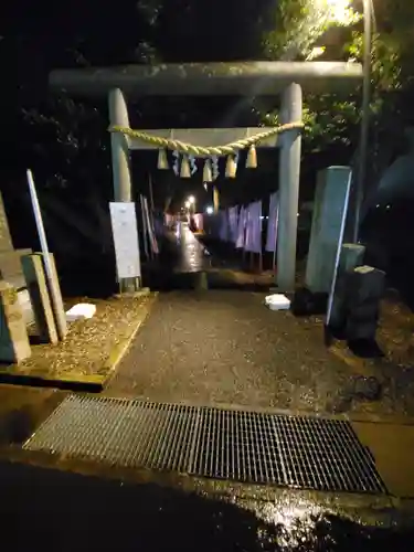 泉神社の鳥居