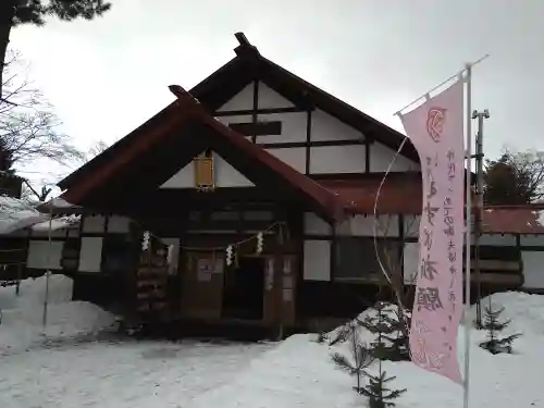多賀神社の本殿・本堂