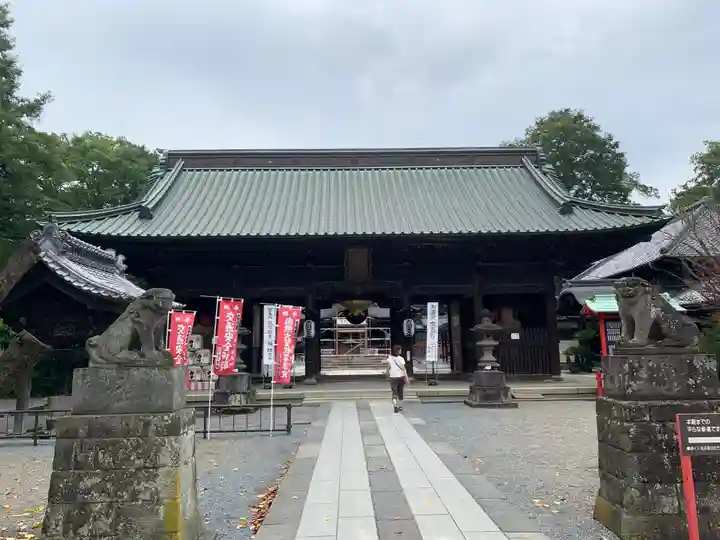 妻沼聖天山歓喜院の山門・神門