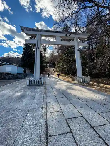諏訪大社上社前宮(長野県)