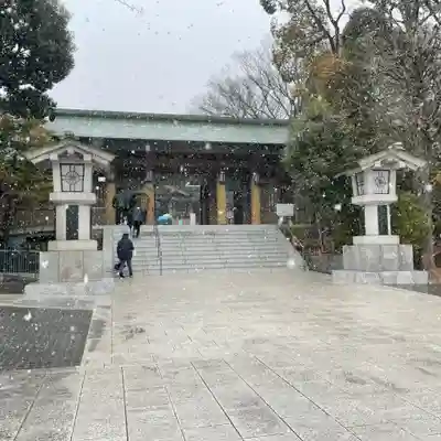 東郷神社の山門・神門