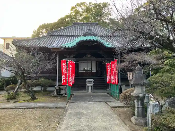 長久寺の本殿・本堂