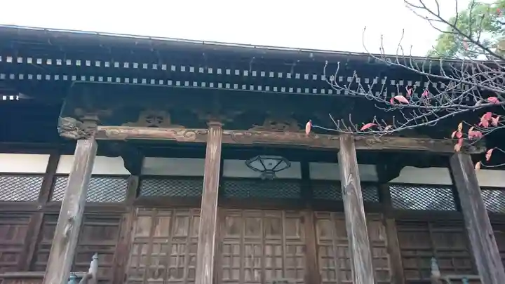 真宗寺の本殿・本堂