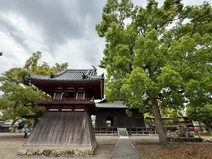 斑鳩寺の{uncategorized: "未分類", other: "その他", undefined: "問題あり", building: "その他建物", grave: "お墓", sacred_gate: "鳥居", guardian: "狛犬", statue: "像", buddha: "仏像", history: "歴史", nature: "自然", garden: "庭園", animal: "動物", pagoda: "塔", temizu: "手水舎", mountain_gate: "山門・神門", sanctuary: "本殿・本堂", subordinate: "末社・摂社", art: "芸術", scenery: "景色", jizo: "地蔵", ema: "絵馬", goshuin: "御朱印", omikuji: "おみくじ", items: "授与品その他", amulet: "お守り", goshuincho: "御朱印帳", eats: "食事", festival: "お祭り", votive_dance: "神楽", shichigosan: "七五三参", wedding: "結婚式", experience: "体験その他", initially: "初詣", around: "周辺", anti_infection: "感染症対策"}