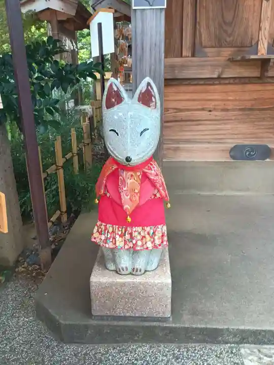 川越八幡宮境内 民部稲荷神社(埼玉県)